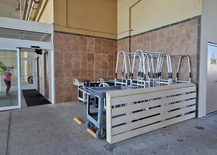 Crystal Shores West 1205 By Youngs Suncoast Apartment Gulf Shores